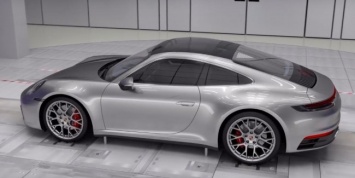 Porsche продемонстрировал работу комплекса адаптивной аэродинамики нового 911-го