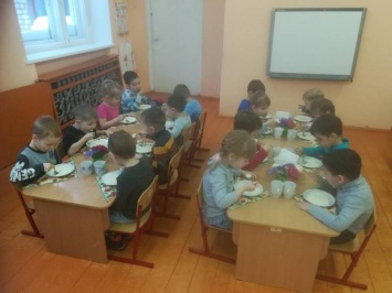 «Выводы очень плохие»: в Николаеве создали комиссию, которая изучит продукты в школьных столовых