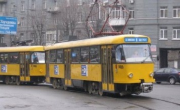 22 февраля в Днепре два трамвайных маршрута изменят маршрут