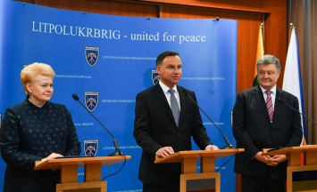 Порошенко встретился с президентами Польши и Литвы