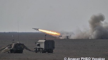 Украина провела боевые ракетные стрельбы вблизи оккупированного Крыма