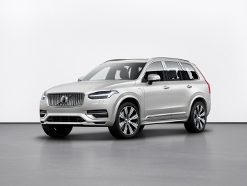 Volvo XC90 получил порцию обновлений