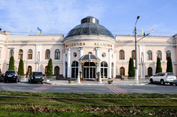 На ремонт фасада админкорпуса Одесской юридической академии потратят потратят 8 миллионов