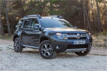 «Дастер», который не смог: «Провальный» тест-драйв Renault Duster на снегу устроили блогеры