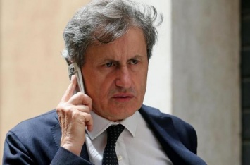 В Италии засудили за коррупцию экс-мэра Рима - СМИ