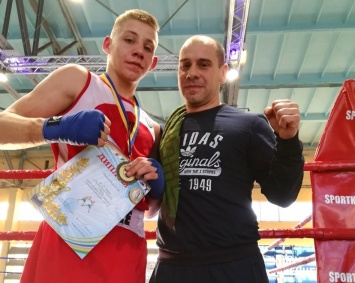 Одесский боксер стал семикратным чемпионом Украины