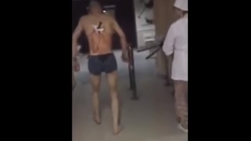 В России мужчина с ножом в спине вышел из больницы на улицу, чтобы покурить