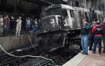 В Египте назвали причину катастрофы на железнодорожном вокзале