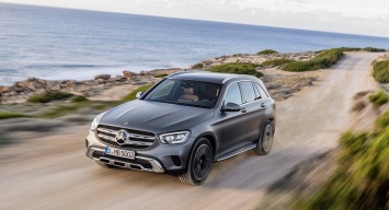 Штутгатцы обновили кроссовер Mercedes-Benz GLC