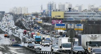 В Москве автомобилистам предложили пересесть на общественный транспорт