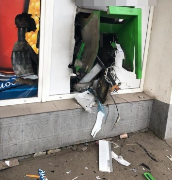 За помощь в розыске злодеев, подорвавших в Запорожье банкомат, обещают 50 тыс грн