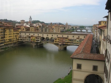 Стало известно, когда во Флоренции откроют для туристов знаменитый "коридор" Вазари