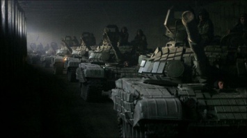 Российские боевики пустили в ход танки: "ситуация накаляется", в ООС сообщили детали