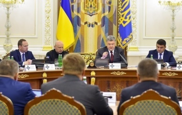 Порошенко внес предложения по коррупции в оборонке