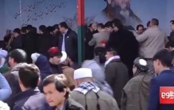 Взрывы в Кабуле: ранен кандидат в президенты Афганистана