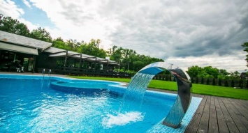 Медики назвали большую опасность бассейнов в отелях