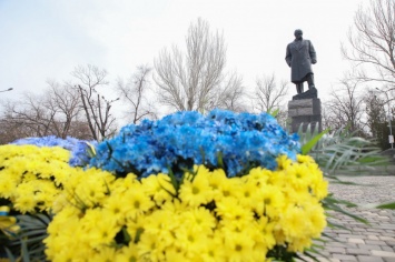 Одесситы отметили 205-ю годовщину со дня рождения Тараса Шевченко