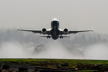 Ряд авиакомпаний приостановили полеты самолетов Boeing 737 MAX из-за катастрофы в Эфиопии