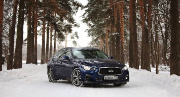 Почему вам не нужен передний привод: тест-драйв Infiniti Q50