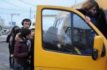 В Киеве пассажира, требовавшего говорить по-русски, заткнула вся маршрутка