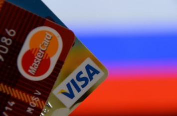 Mastercard и Visa перестали обслуживать клиентов российского банка