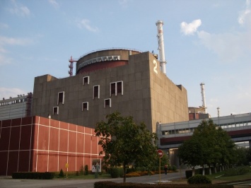 Запорожская АЭС отключила второй энергоблок почти на полгода