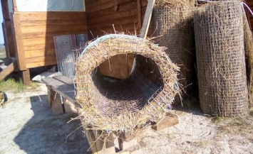 Чтобы увеличить популяцию диких уток, в Одесской области устанавливают искусственные гнезда