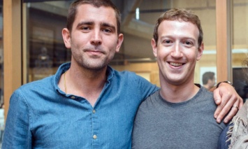 Из-за сбоя в Facebook уволились два топ-менеджера соцсети