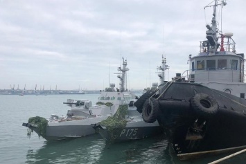 Экс-главнокомандующий ВМС Украины признал бесполезность "москитного флота"