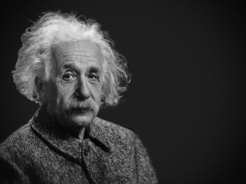 Со дня рождения Альберта Эйнштейна прошло 140 лет