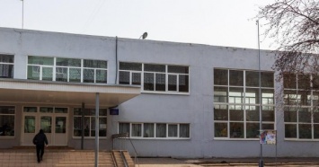 В школе Днепра отравились больше сотни детей