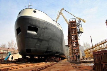 В Николаеве спустили на воду 110-метровый танкер-химовоз Емма