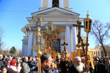 Агафангел, Труханов, Мураев и блокированные трамваи: в Одессе прошел крестный ход УПЦ Московского патриархата