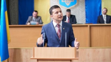 «Подсадной» Зеленский сдаст полномочия в случае победы надо Порошенко - Савченко