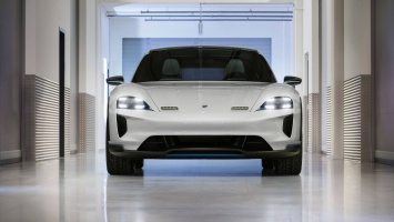 Релиз Porsche Taycan Cross Turismo намечен на 2020 год