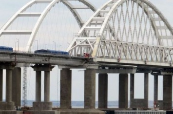 Оккупанты, наконец, поняли, что происходит с Крымским мостом, и запаниковали