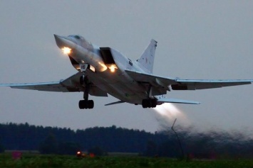 ''Ударят по любой точке Европы'': в России проговорились о переброске боевых самолетов в Крым
