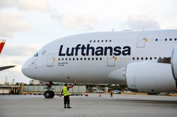 Lufthansa почти наполовину уменьшит флот лайнеров-гигантов A380
