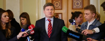 Лоббисты Тимошенко помешали возвращению украденных Лазаренко денег - Герасимов