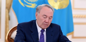В Госдуме прокомментировали уход Назарбаева