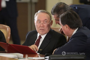 ''Облизывают Казахстан'': Цимбалюк поймал Кремль на панике из-за хода Назарбаева