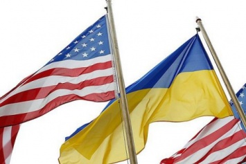 Четыре сенатора и два конгрессмена США прибыли в Киев