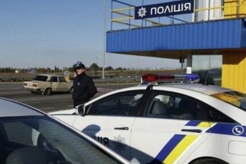 План "Перехват": В Киеве банда напала на женщину в авто