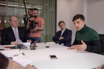 Зеленский рассказал о войне, олигархах и слуге народа в интервью западным СМИ