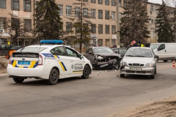 В Киеве неадекват после тройного ДТП открыл огонь по прохожим