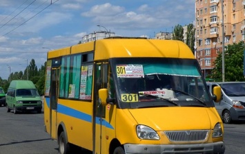 В Киеве оштрафовали водителя автобуса, избившего пассажира палкой