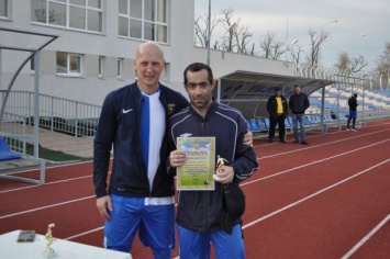 В Николаеве турнир футбольных ветеранов выиграл «Автомобилист»