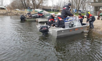 В Полтавской области на водохранилище нашли тело одного из пропавших рыбаков