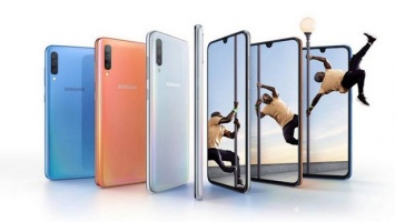 Смартфон Samsung Galaxy A70 оснащается широкоформатным экраном диагональю 6,7"