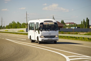 В Краснодаре запустили сезонные дачные автобусы